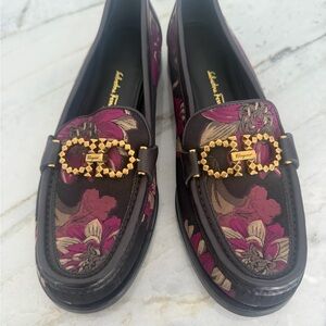 Salvatore Ferragamo Women's Loafers - Black and Pink Floral